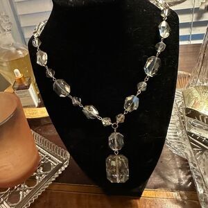 Saks Fifth Avenue Vintage Iridescent Smoky Taupe / Tan Crystal Necklace Goldtone